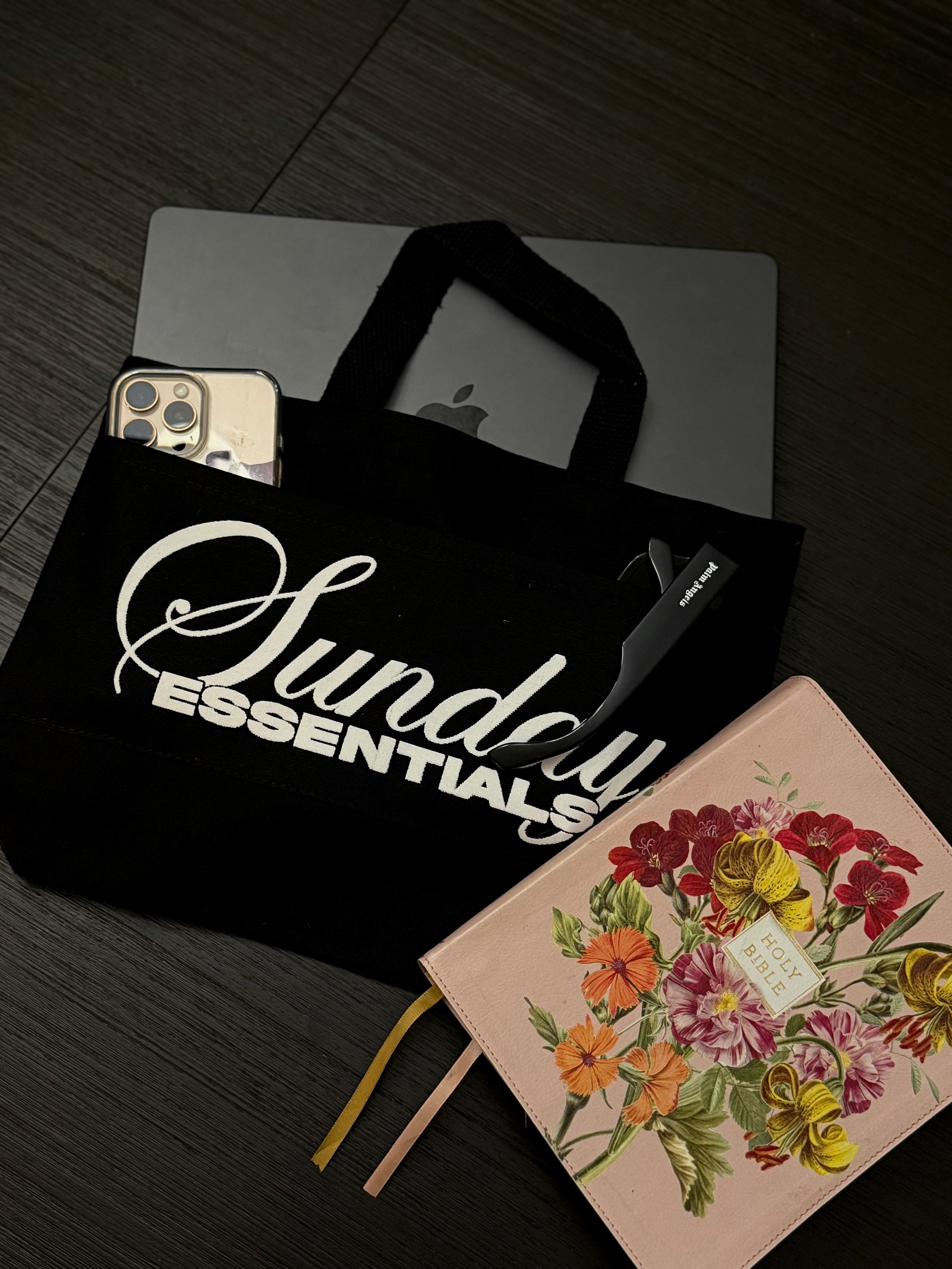 Sunday Essentials Tote